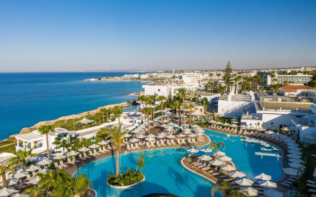 Atlantica SunGarden Beach