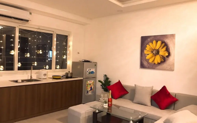 Trangs Beachfront Apartment Nha Trang