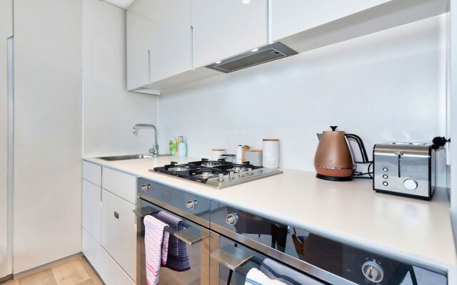 Manhattan style apartment in Central Sydney