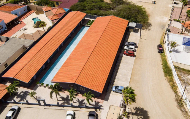 Palazzio Apartments & Studios