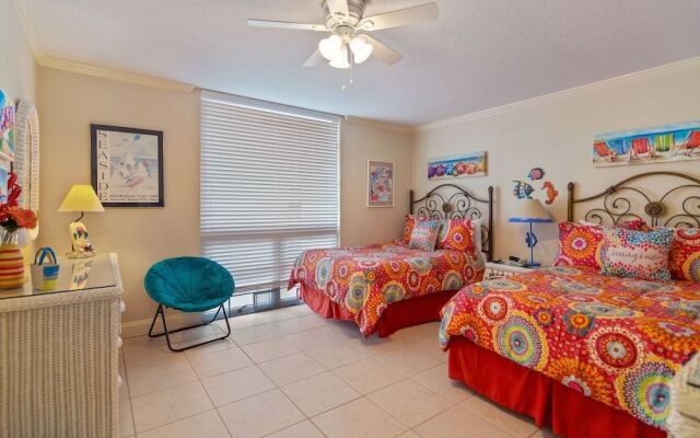 Shoreline 1036 Condo by RedAwning