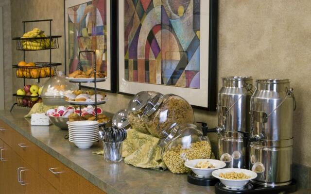 Silver Cloud Inn - Bellevue Downtown