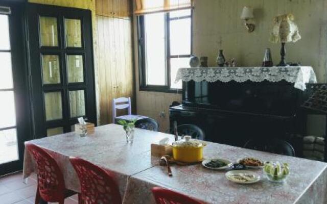 Kelly Field Homestay