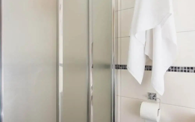 Apartment Maricol - One Bedroom Apartment With Terrace