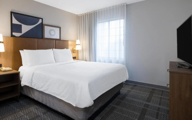 Staybridge Suites Columbus-Dublin by IHG