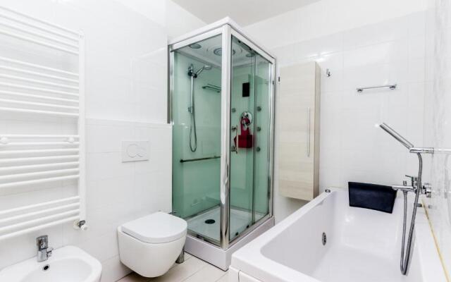 Elegant House Via Pia