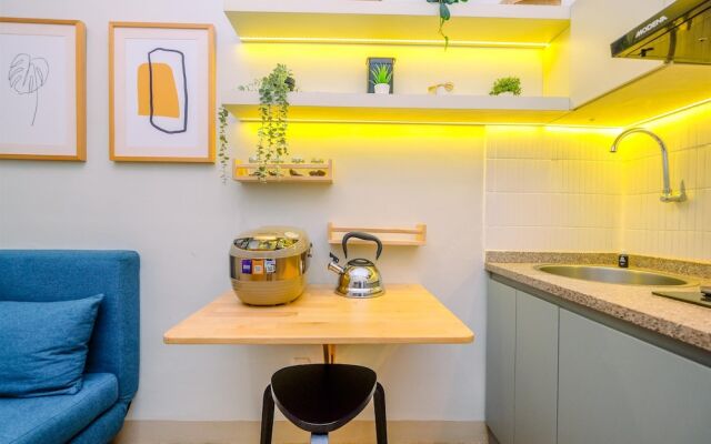 Great Choice And Cozy 2Br At Green Pramuka City Apartment