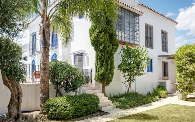 The Pearl - Marbella B&B