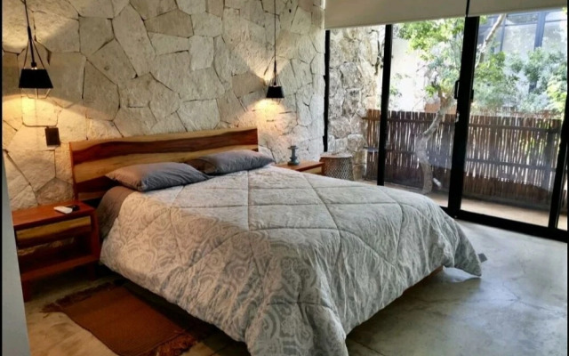 Jungle Penthouse