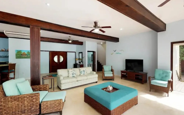 Laru Beya Palmetto Bay