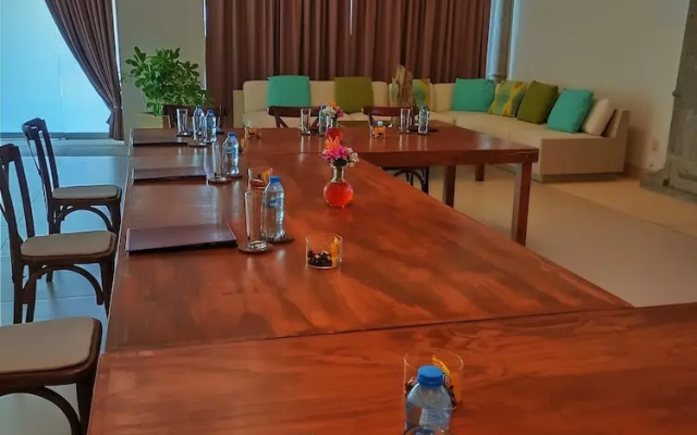 Tres Vidas Acapulco Suites
