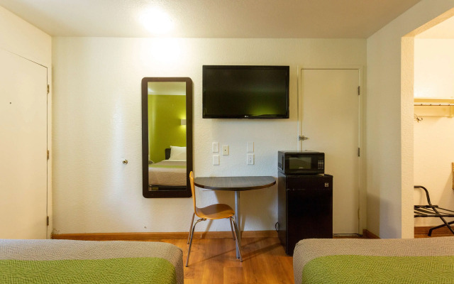 Motel 6 Camp Springs, DC - South Camp Springs