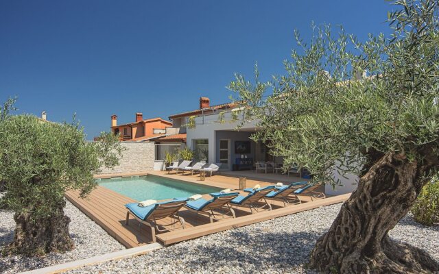 Modern Villa With sea View and Private Pool