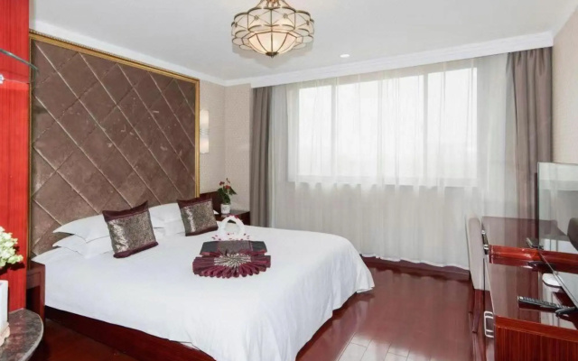 Dong Du Hotel