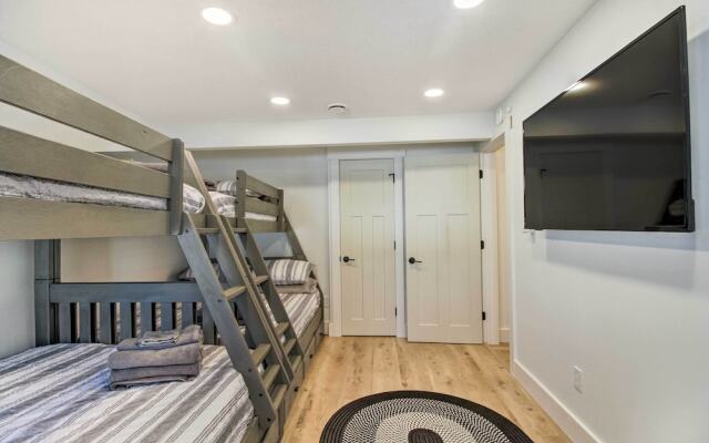 Pelican Lake Getaway on Stunning Peninsula!