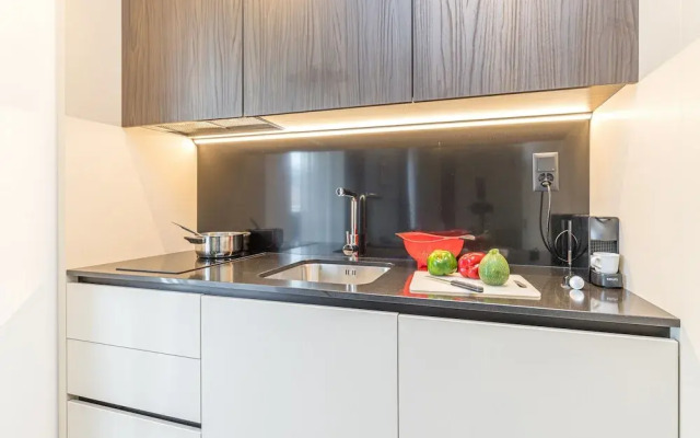 Icon H 302 Suite Micro-living