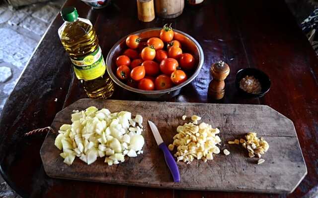 4 Pohon - Les 4 Arbres