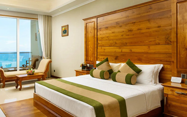 sea view beach resort,unawatuna