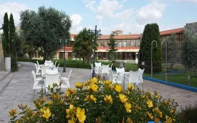 Hotel Spa Villa Nazules