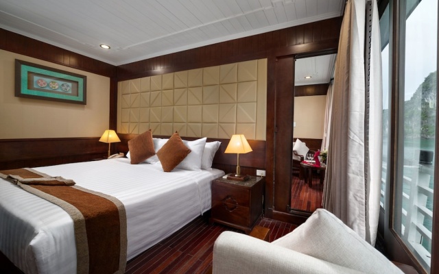 Halong Glory Legend Cruise – Guest Rooms – Ha Long