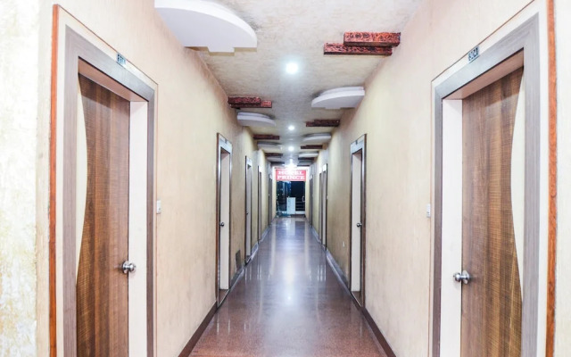 Oyo 2722 Hotel Prince