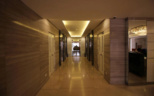 Condo at Solemare Parksuites