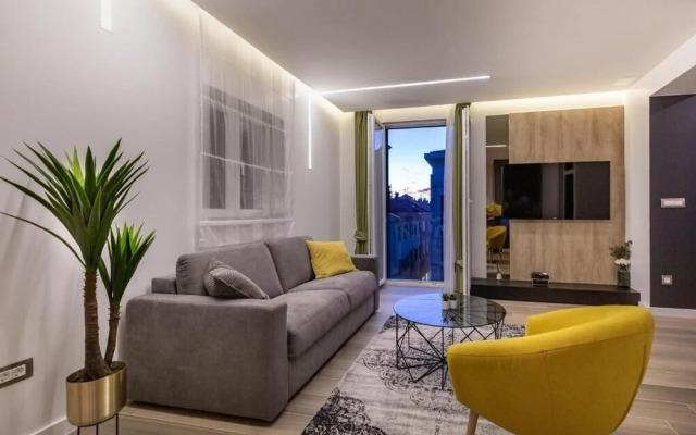 Marcius Luxury Apartment