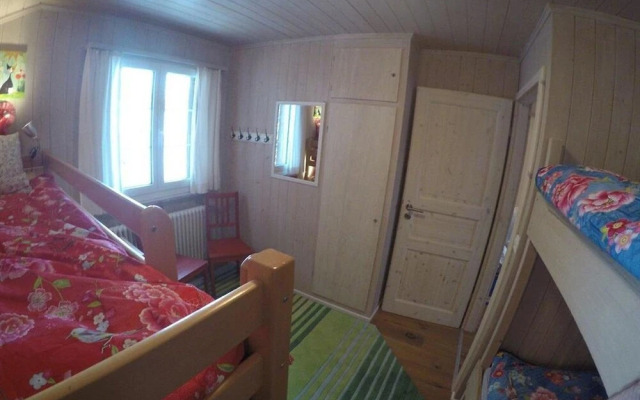 Ariel Saanen in Saanen