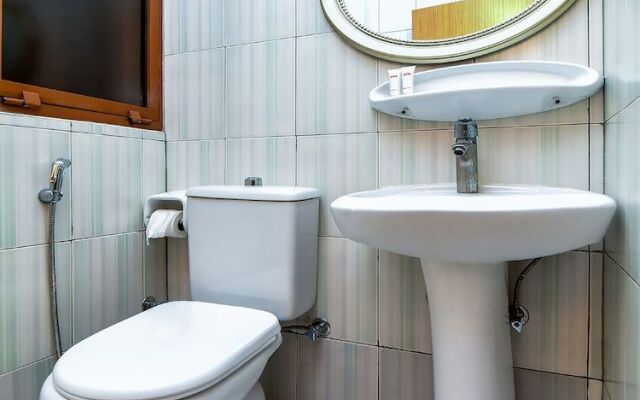 Sweet Palace Hotel by Oyo Rooms