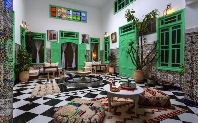 Riad Rose Meryam