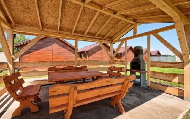 Comfortable Holiday Homes, Bobolin