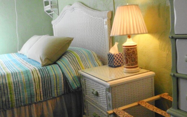 The Inn At The Shore