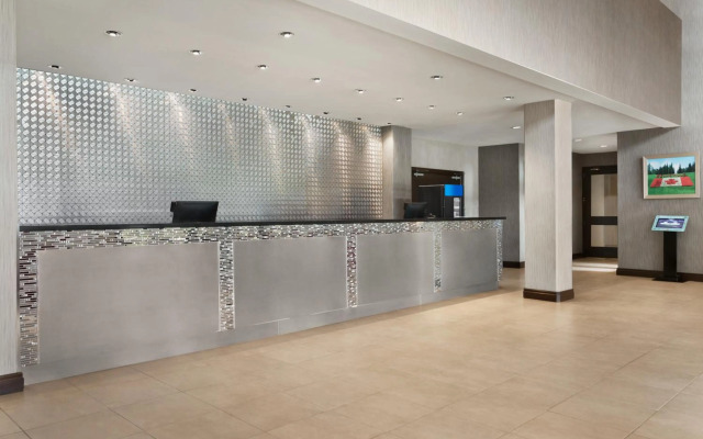 Ramada by Wyndham Belleville Harbourview Conference Centre