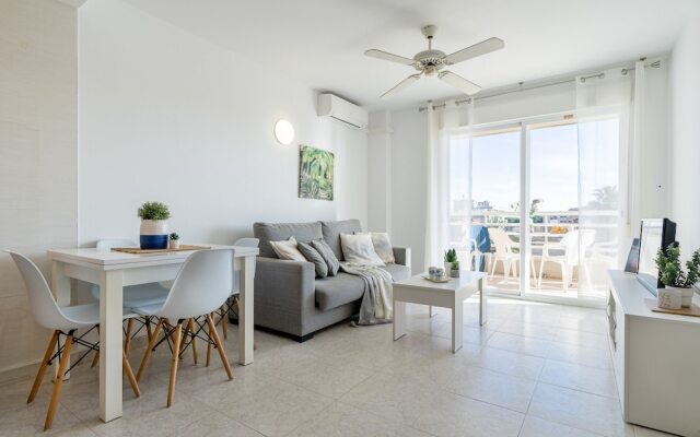 Alea Rentals - Acquamarina