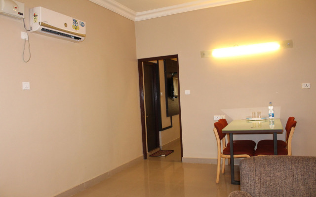 Hotel Pooja International