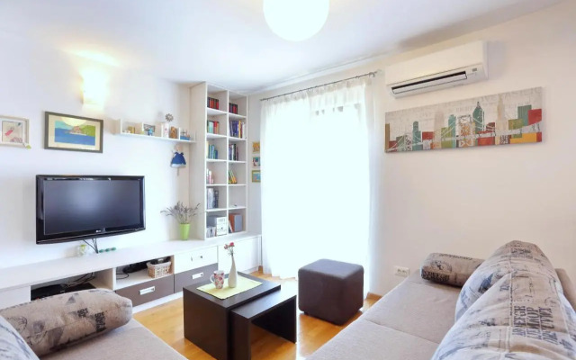 Apartment With Sea View