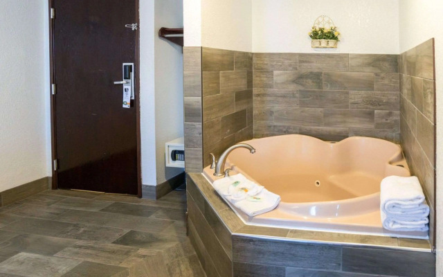 Quality Inn Savage - Bloomington West