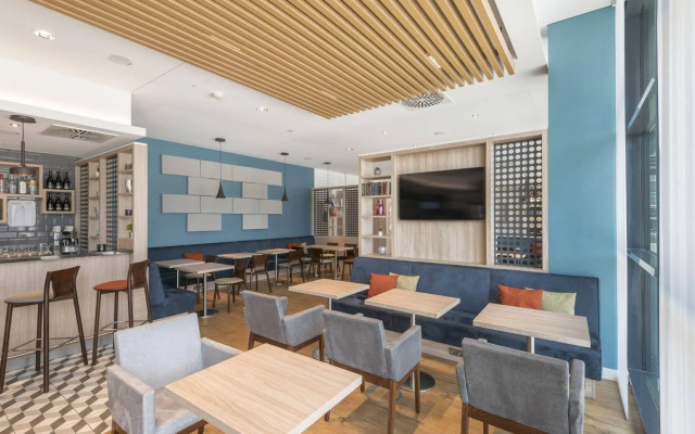 Premier Inn Freiburg City Süd Hotel