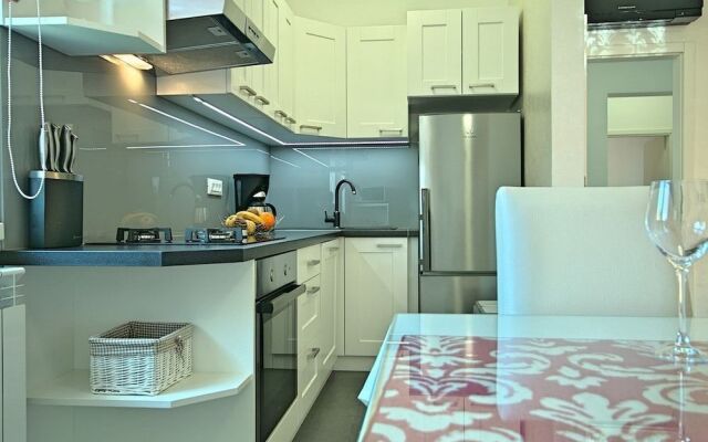 Apartment Tatty