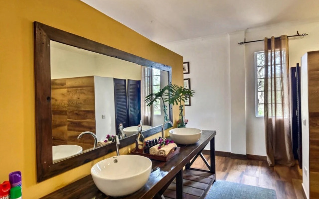 Olerai Lodge