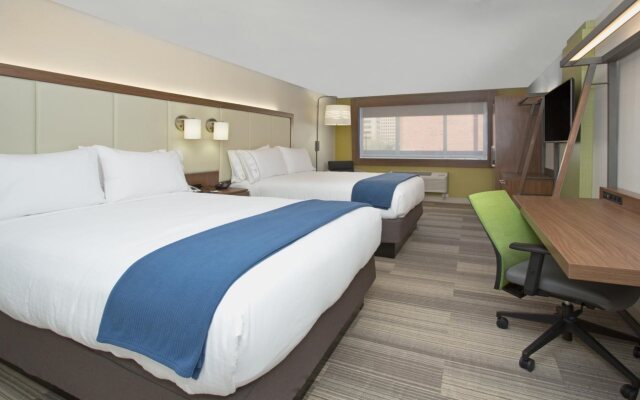 Holiday Inn Express & Suites Dodge City, an IHG Hotel