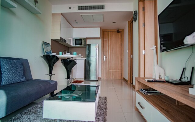 Riviera 1BR Sea View 2605 by Pattaya Holiday