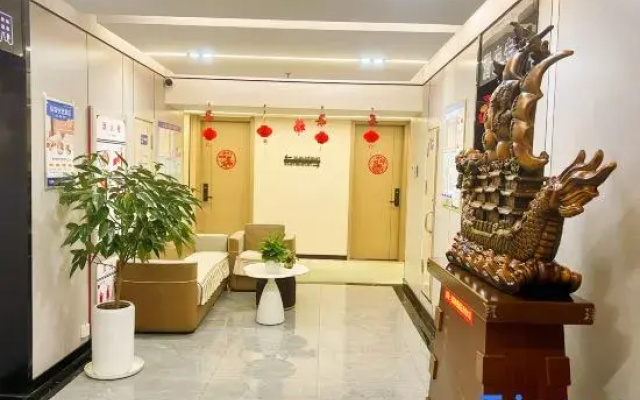 Pingliang Bairui Express Hotel
