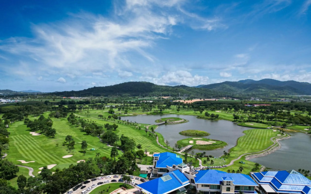 Pattana Sports Resort