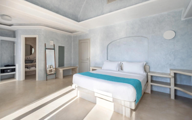 Danae Suites Santorini