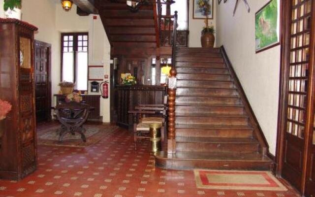 Hostal Ayestaran II
