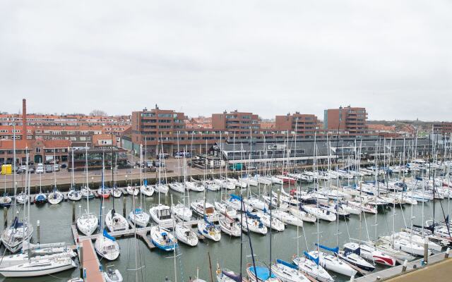 BizStay Harbour Scheveningen Apartments