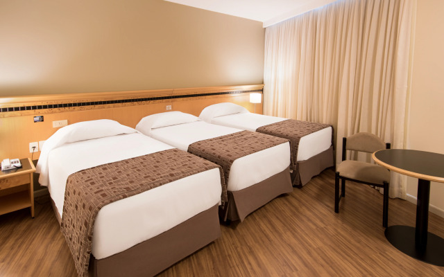 Hotel Golden Park Internacional Foz & Convenções By Nacional Inn