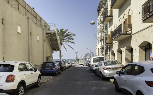 Seaside Escape with Blissful Balcony & Mamad by Sea N Rent