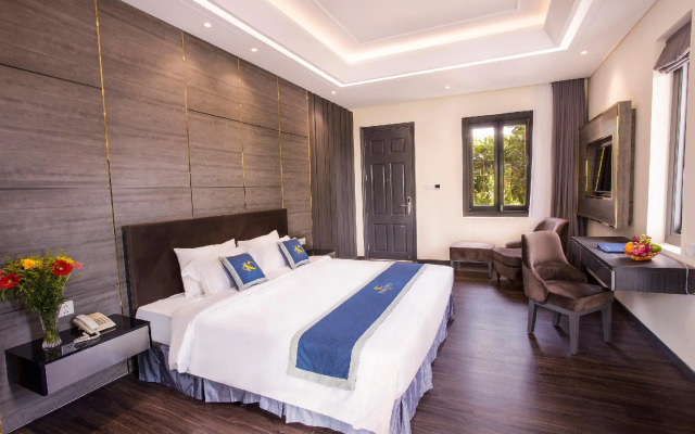 Beachfront Hotel